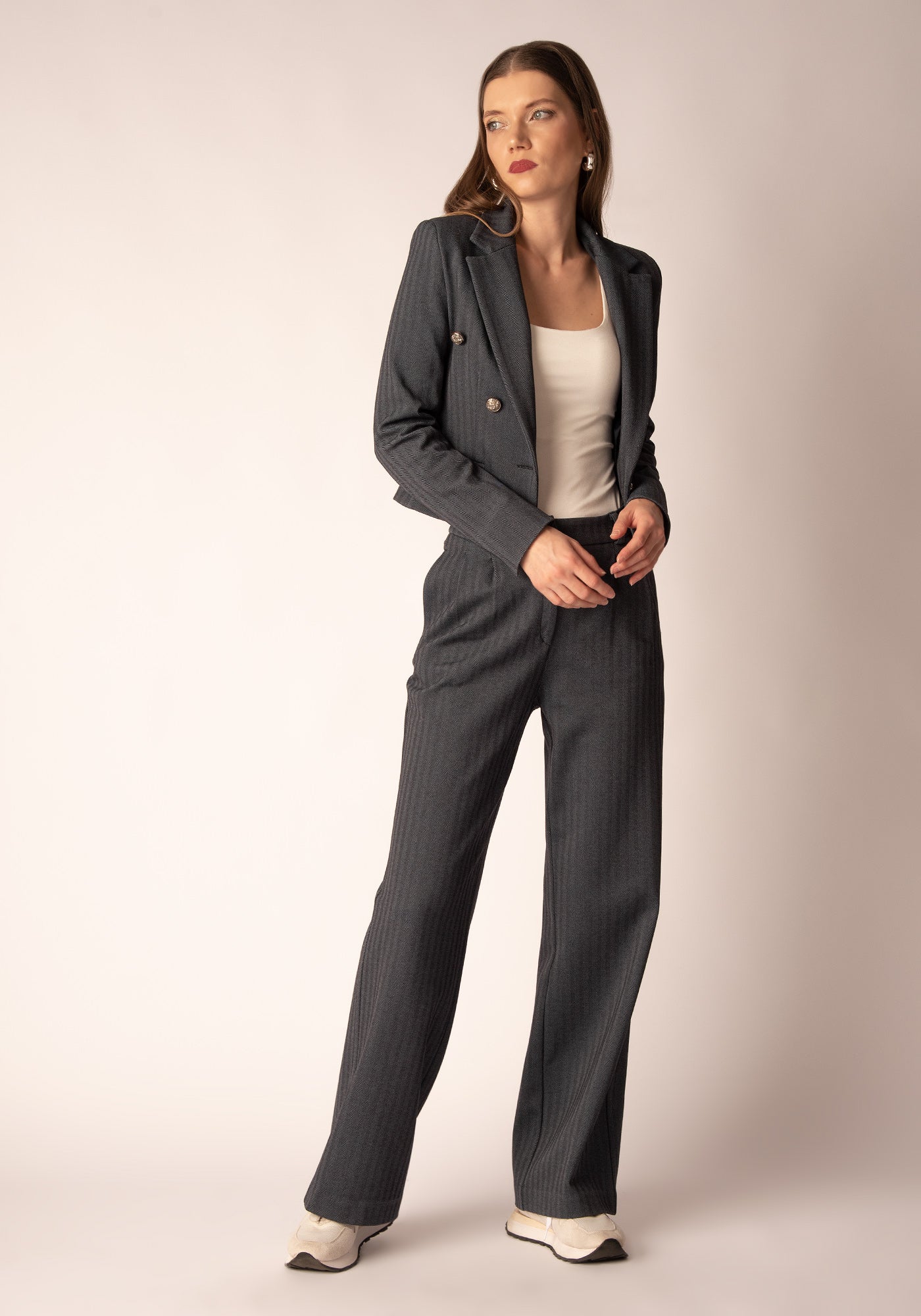 Women's Straight Leg Herringbone Pant - Grey