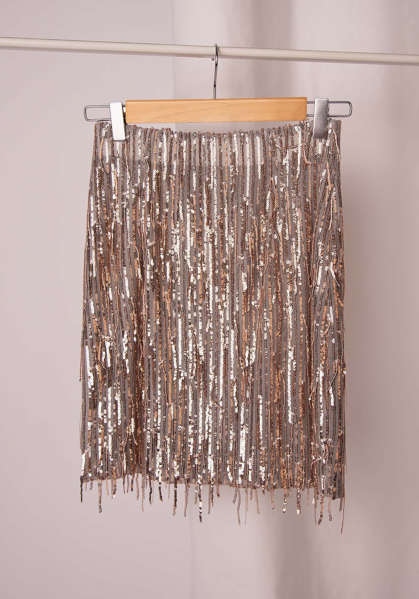 Fitted Mini Skirt in Silver Sequin Fringe